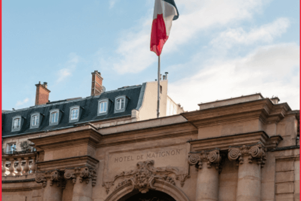 Les patrons de TPE jugent Michel Barnier